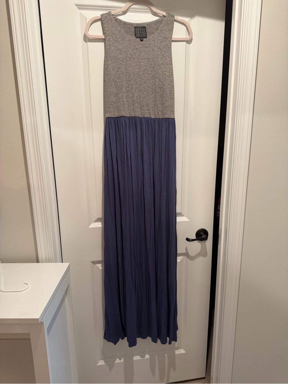 Casual Two-Tone Sleeveless Maxi Skirt Dress - Gray and Blue